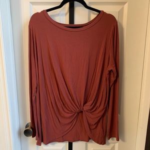 Jackson Rowe tie front long sleeve - size large. Rust